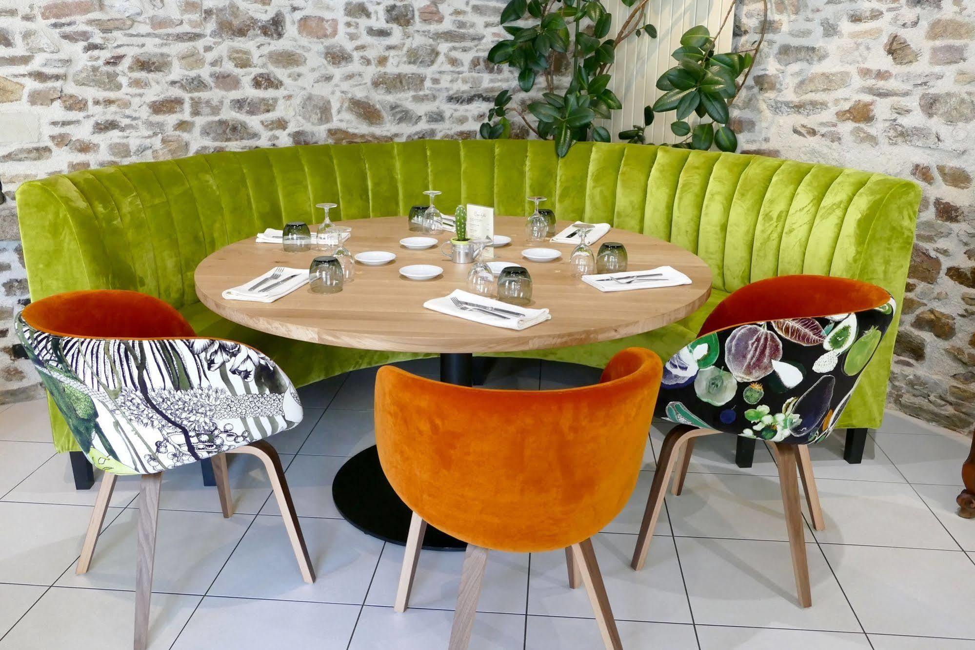 Logis Hotels Le Champalud Restaurant La Citadelle Oree-d'Anjou Экстерьер фото